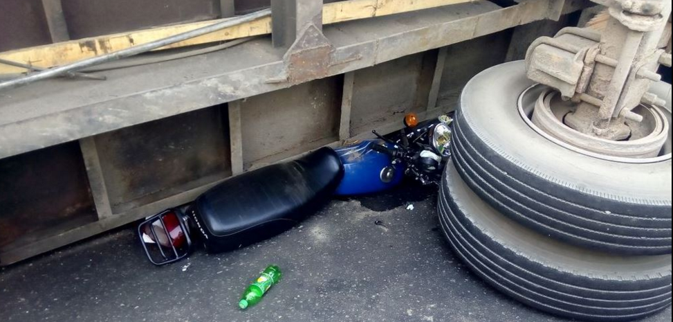 trailer-crushes-bike-2nd-rainbow-festac-online