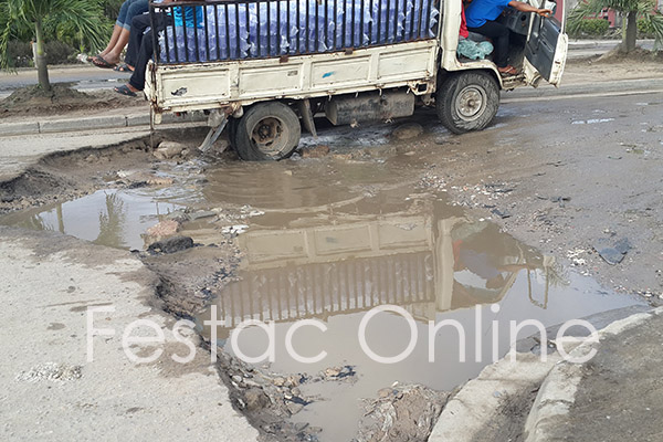 1st-avenue-bad-roads-festac-town (2)
