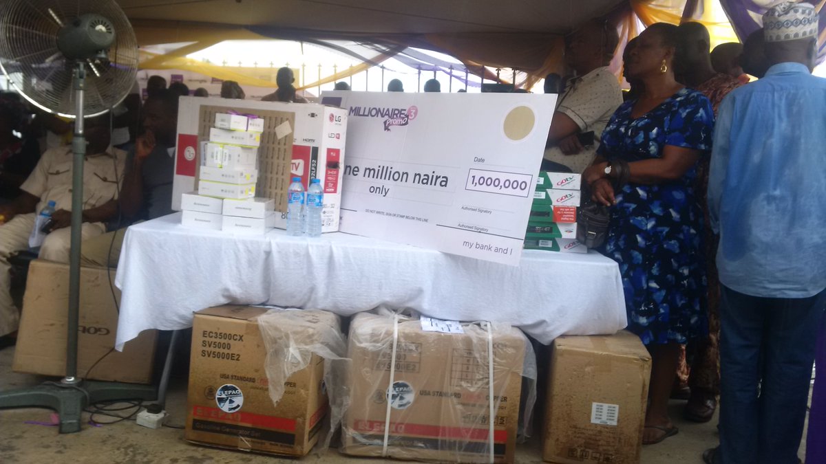 FCMB-MILLIONAIRE-PROMO-AMUWO-ODOFIN-FESTAC (4)