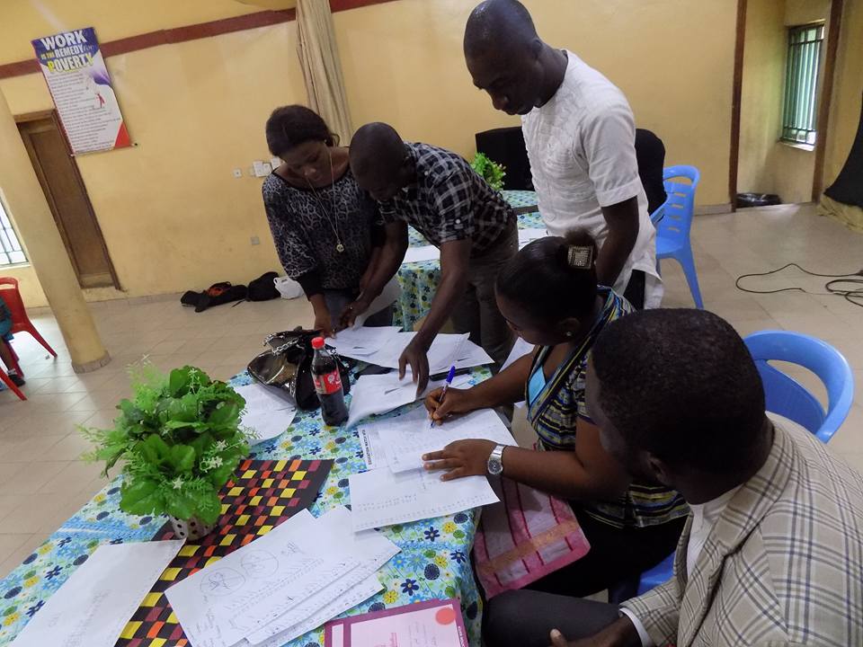 judges compiling the scores