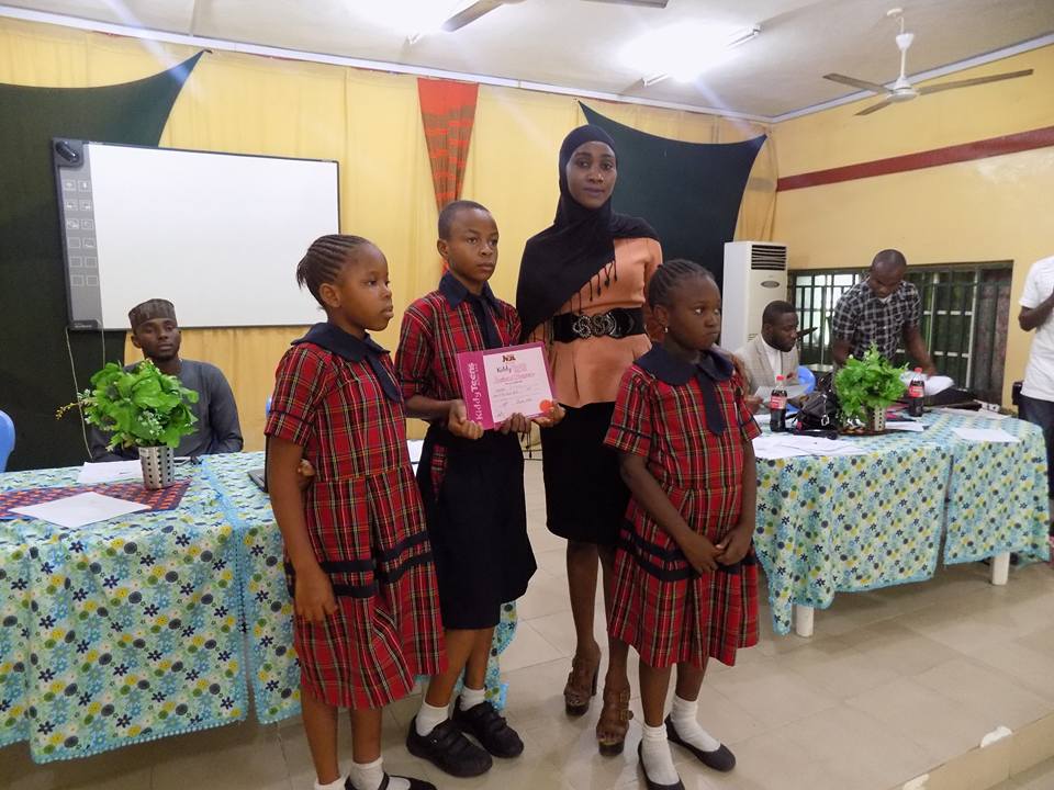 partcipating school receiving certificate