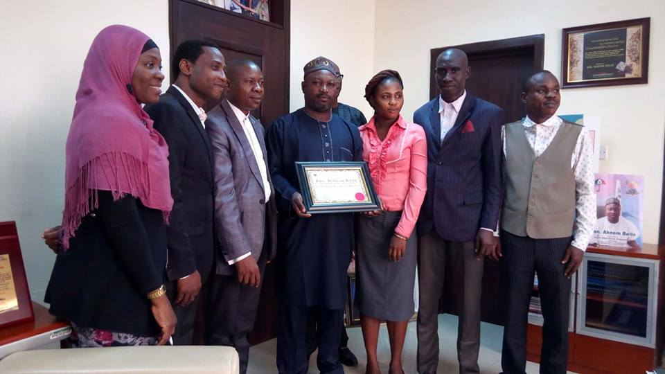 Hon-akeem-bello-award (3)