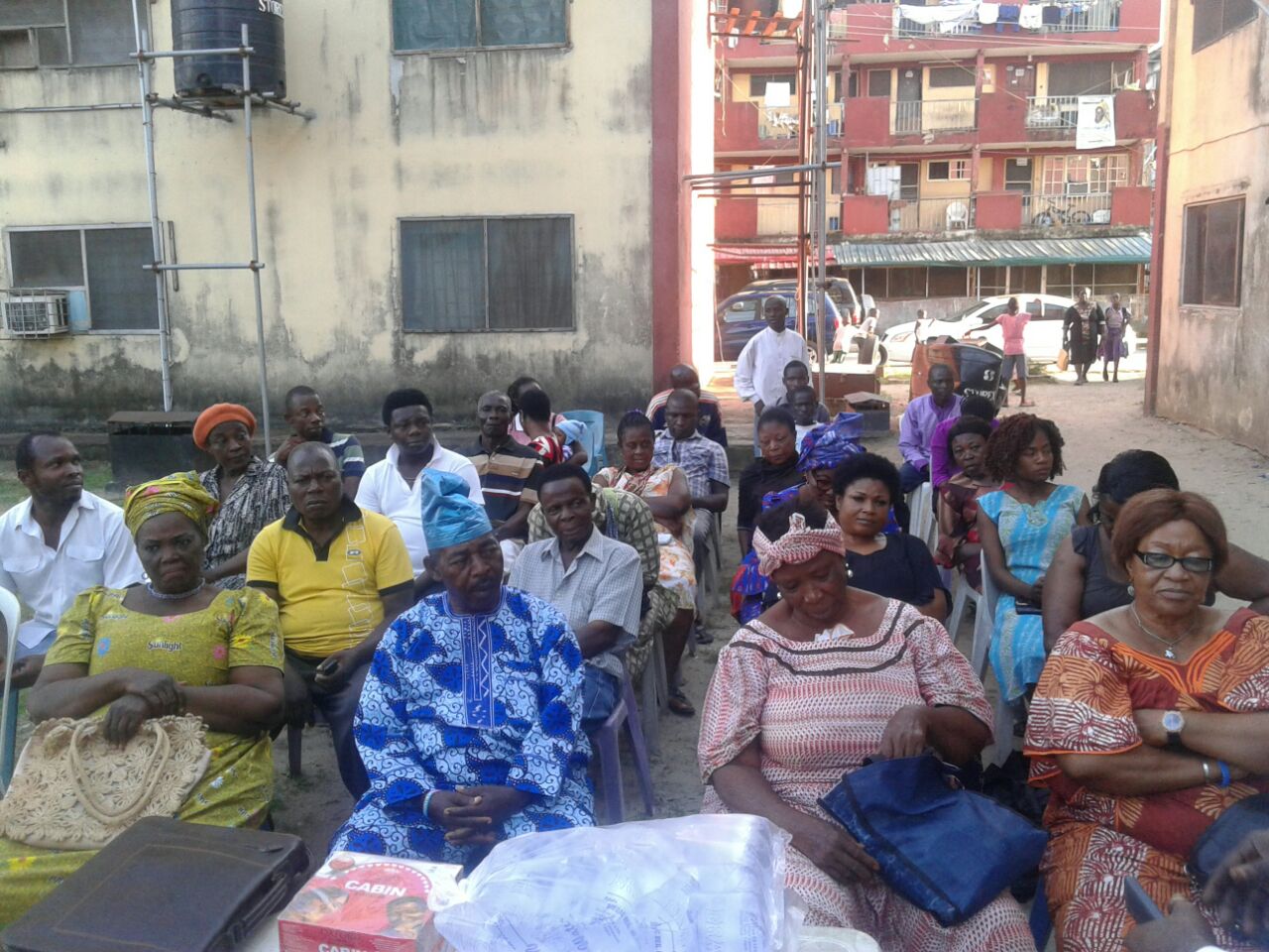 crossection-of-attendees-at-the-tcg-ward-b1-meeting