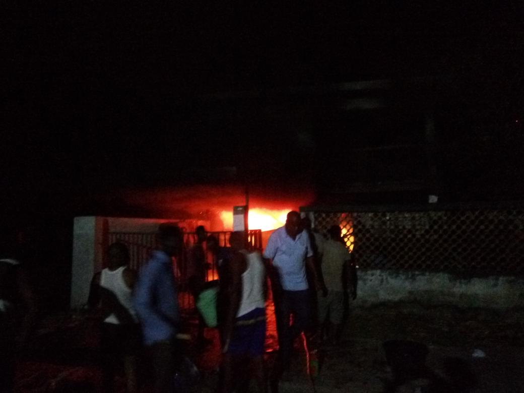fire-destroyed-houses-in-festac-1