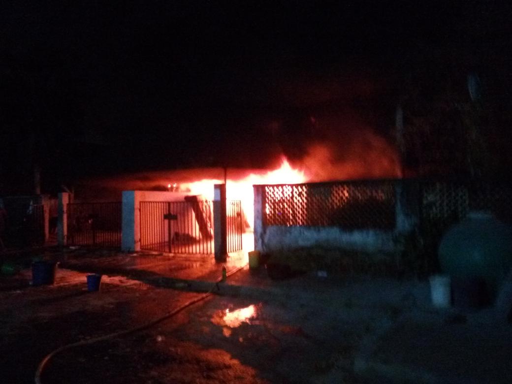 fire-destroyed-houses-in-festac-2