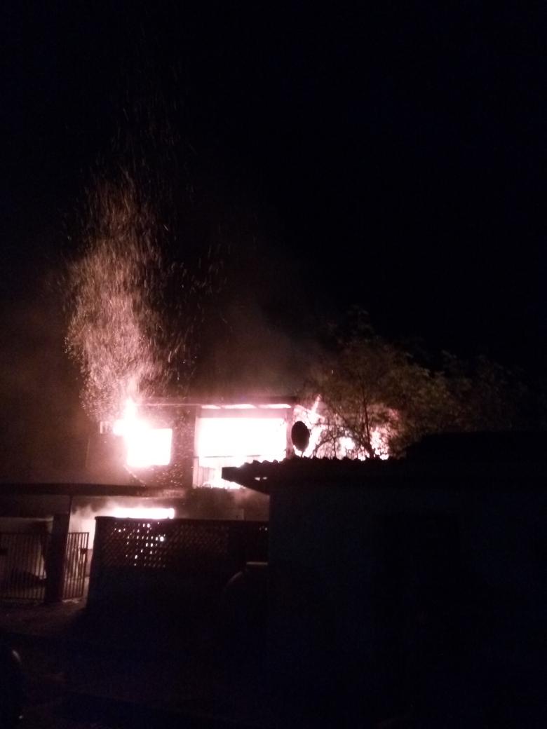 fire-destroyed-houses-in-festac-3