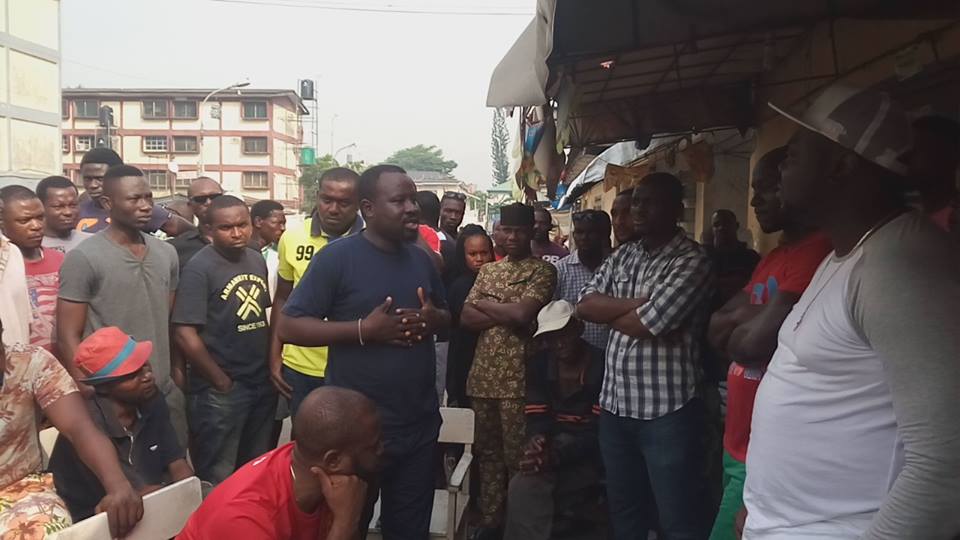 hon-dipo-amuwo-in-talks-youths-4